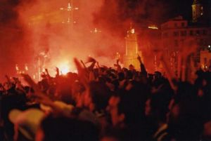 Voir le détail de cette oeuvre: La foule des Marseillais